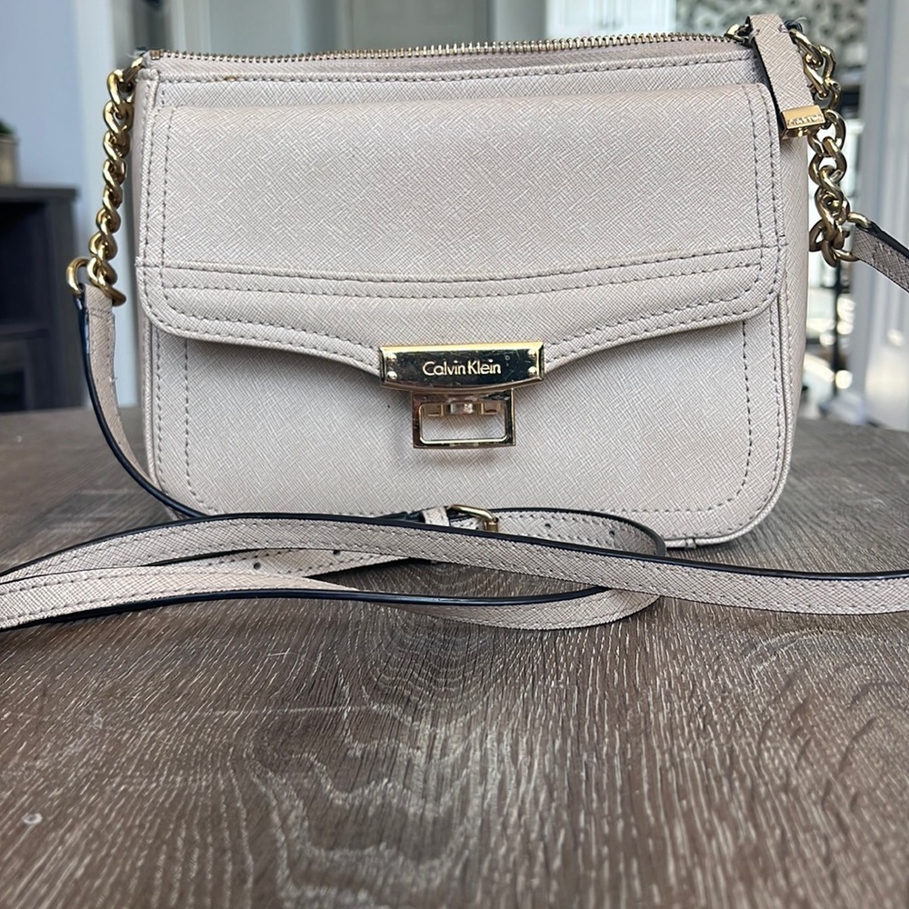 Calvin Klein Crossbody Bag